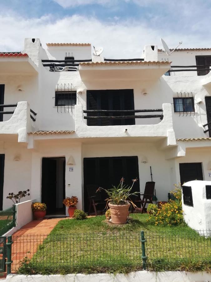 Moradia T2+1 COM PISCINA Lagos Exterior foto